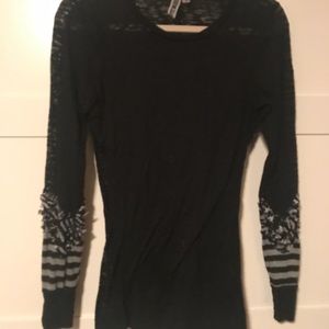 BKE long sleeve top